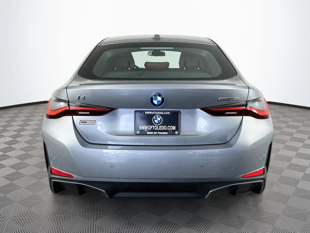 Used 2023 BMW i4 eDrive35 w/ Premium Package RWD image 8