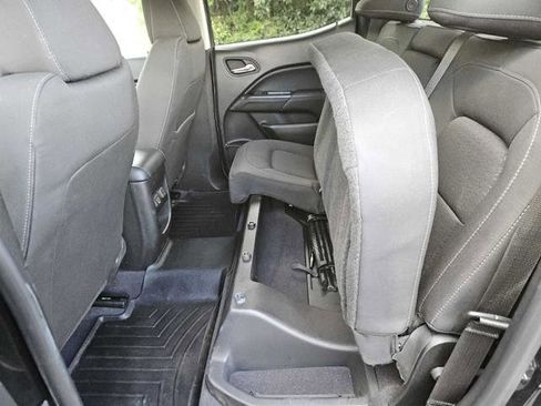 Used 2020 GMC Canyon SLE w/ Elevation Edition image 23