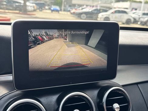 Used 2018 Mercedes-Benz C 300 Sedan image 9