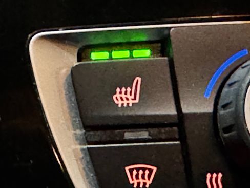 Used 2016 BMW 228i Coupe image 19