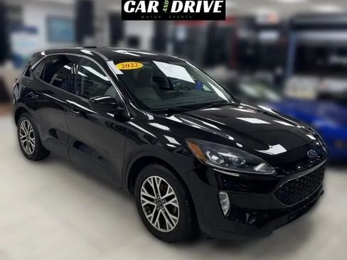 Used 2022 Ford Escape SEL image 3