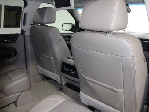 Used 2017 Chevrolet Tahoe Premier image 34