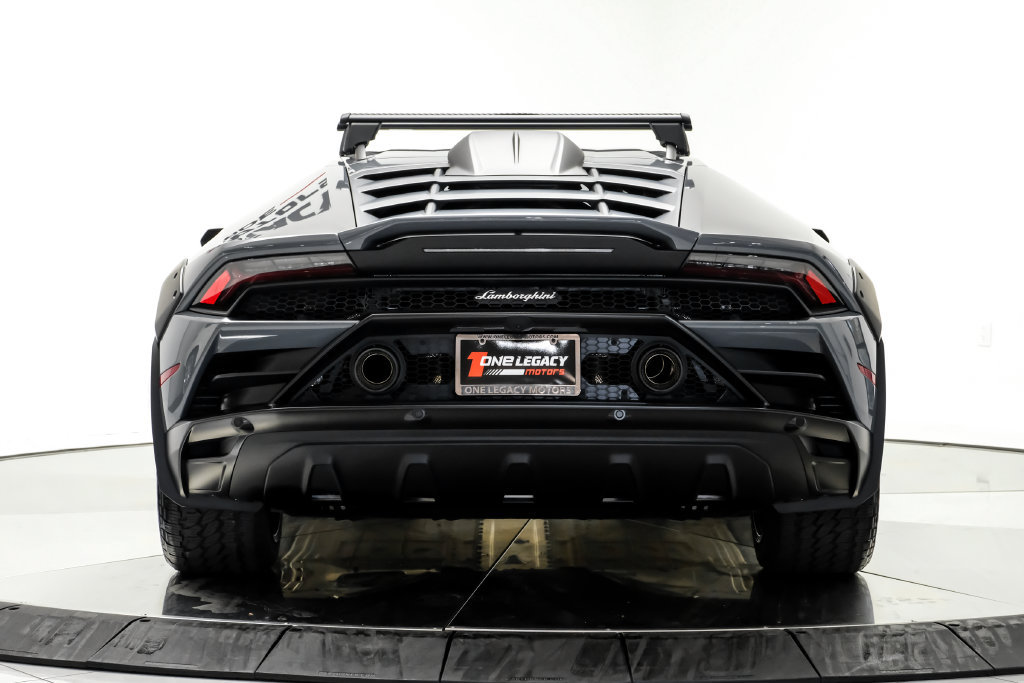 Used 2024 Lamborghini Huracan Sterrato AWD/4WD image 10