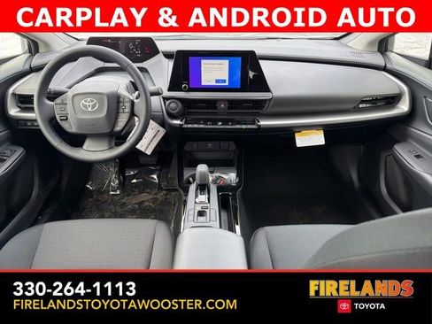 New 2026 Toyota Prius LE image 2