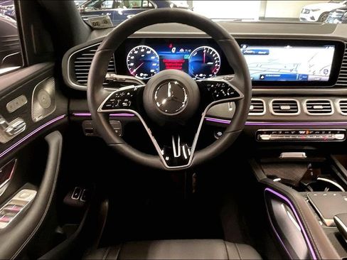 Certified 2025 Mercedes-Benz GLE 450e 4MATIC image 5
