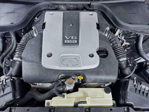 Used 2014 INFINITI Q60 Convertible w/ Premium Package image 33