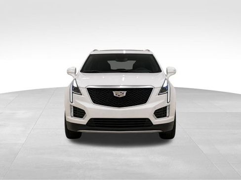 Used 2023 Cadillac XT5 Luxury FWD image 2