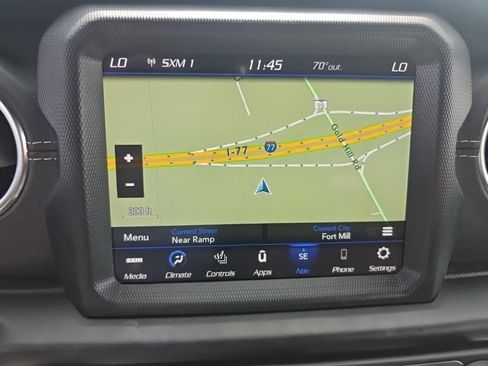 Used 2021 Jeep Wrangler Unlimited Sahara w/ Cold Weather Group AWD/4WD image 15