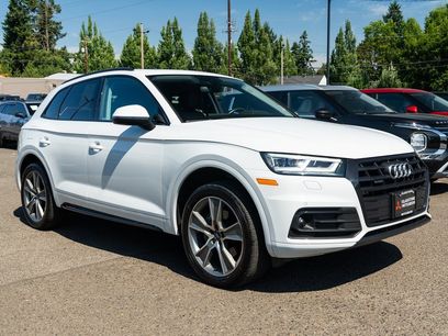 Used 2020 Audi Q5 2.0T Premium Plus w/ Premium Plus Package