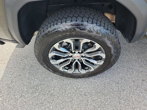 Certified 2024 GMC Canyon Denali AWD/4WD image 6