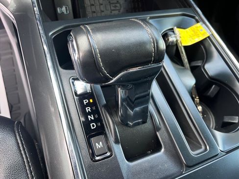 Used 2023 Ford F150 Lariat w/ Max Trailer Tow Package image 15