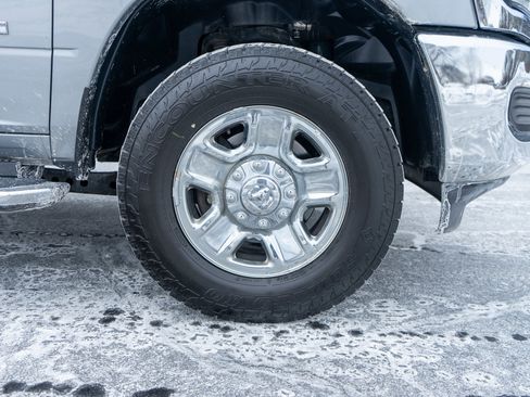 Used 2021 RAM 2500 Big Horn image 10