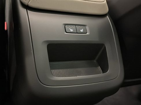 Used 2026 Volvo XC60 B5 Plus w/ Protection Package Premier image 28