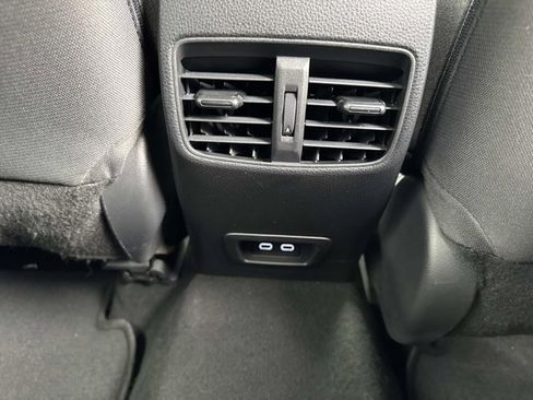 Used 2023 Toyota Corolla Cross LE image 20