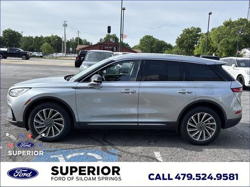 Used 2024 Lincoln Corsair Reserve w/ Equipment Group 201A AWD/4WD image 8