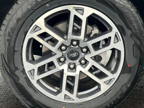 Used 2025 Ford Expedition Max Active image 10