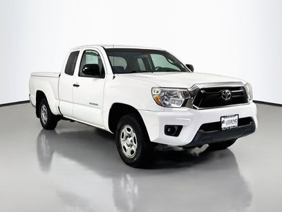 Used 2015 Toyota Tacoma 2WD Access Cab w/ SR5 Package
