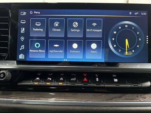 Used 2024 Chevrolet Silverado 1500 LTZ w/ LTZ Premium Package image 26