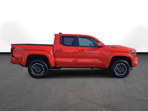 Certified 2024 Toyota Tacoma TRD Sport image 6