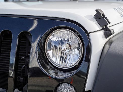 Used 2014 Jeep Wrangler Willys Wheeler image 5