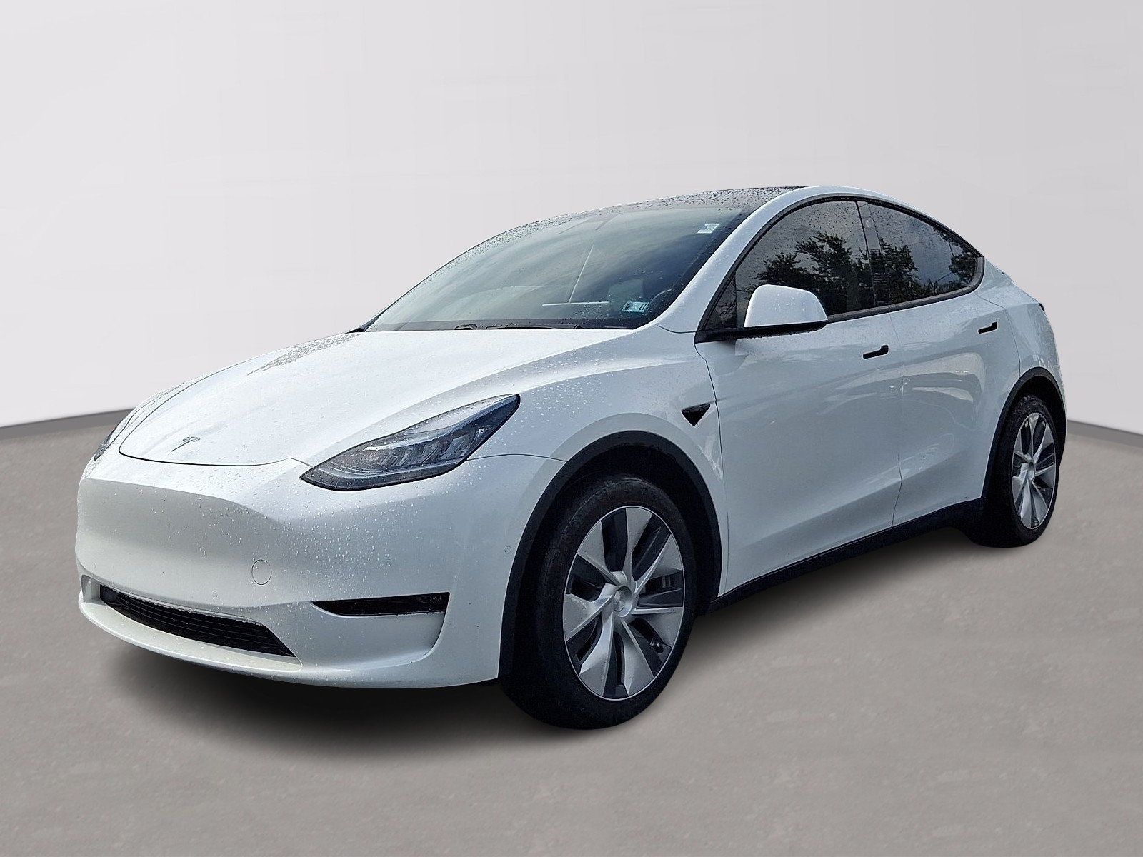 Used 2021 Tesla Model Y Long Range AWD/4WD image 3
