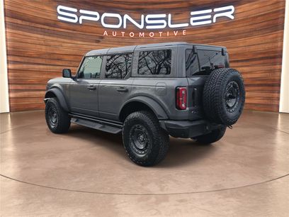 New 2025 Ford Bronco Badlands w/ Sasquatch Package