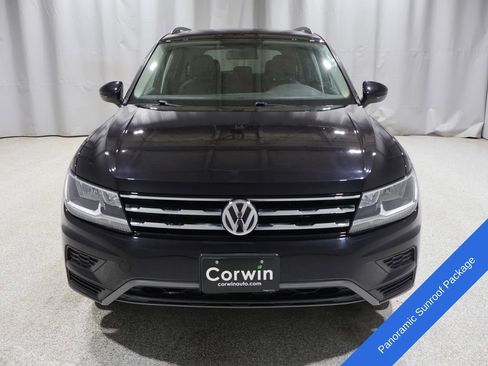Used 2020 Volkswagen Tiguan SE w/ Panoramic Sunroof Package AWD/4WD image 7