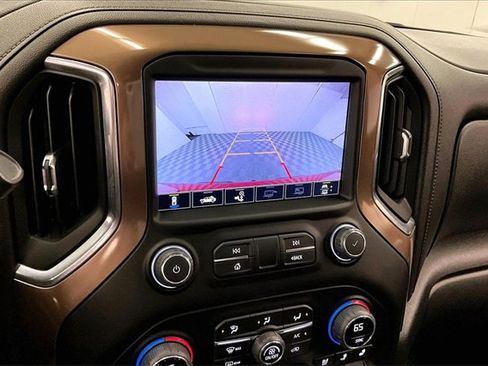 Used 2022 Chevrolet Silverado 1500 High Country w/ Safety Package II image 27