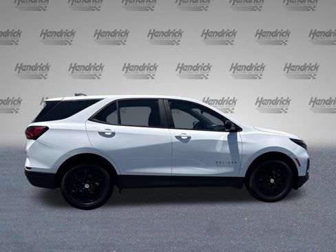 Used 2024 Chevrolet Equinox LS w/ Driver Confidence II Package FWD image 11