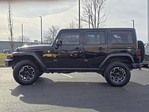 Used 2015 Jeep Wrangler Unlimited Rubicon image 25