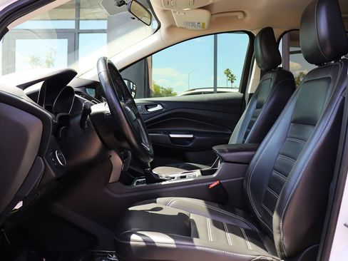 Used 2019 Ford Escape SEL FWD image 39