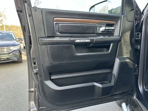 Used 2016 RAM 1500 Laramie w/ Convenience Group image 14