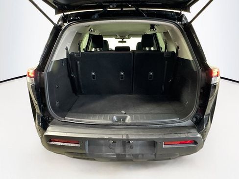 Used 2022 Nissan Pathfinder S AWD/4WD image 21