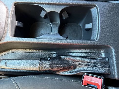 Used 2018 Ford Focus S FWD image 26
