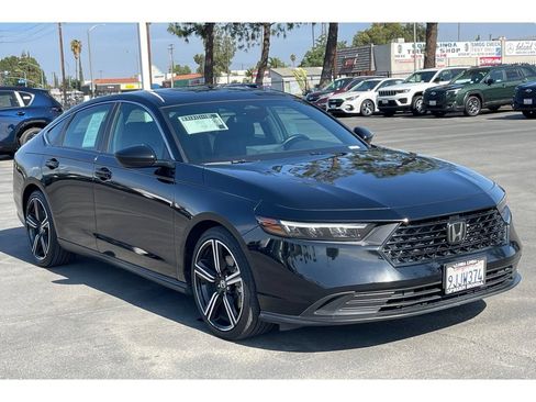 Used 2024 Honda Accord Sport image 8