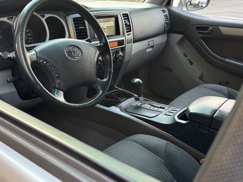 Used 2003 Toyota 4Runner Sport AWD/4WD image 16
