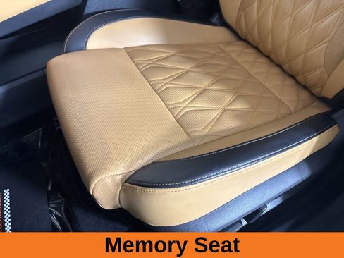 Used 2023 Nissan Rogue Platinum image 12