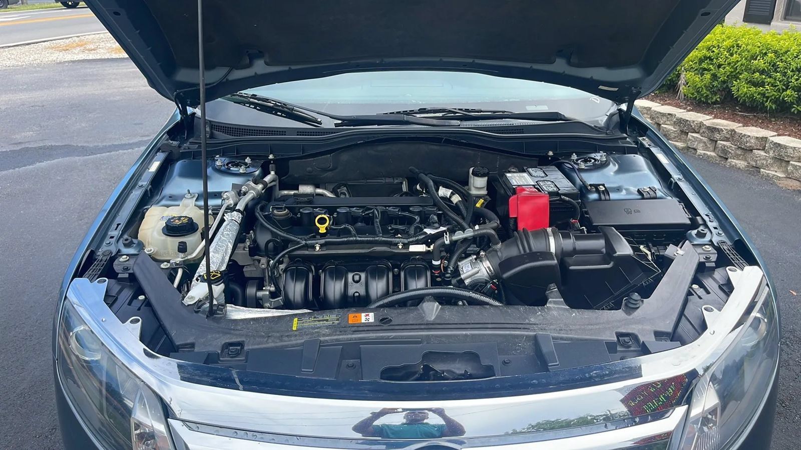 Used 2011 Ford Fusion SE FWD image 24