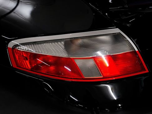 Used 2003 Porsche 911 Carrera 4S AWD/4WD image 27