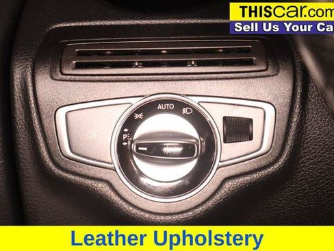 Used 2017 Mercedes-Benz GLC 300 image 23