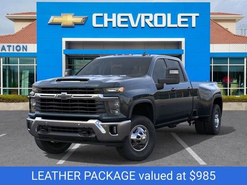 New 2026 Chevrolet Silverado 3500 LT w/ All Star Edition image 7