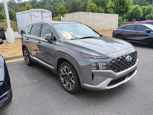 Used 2023 Hyundai Santa Fe Calligraphy FWD image 3