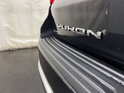 New 2024 GMC Yukon XL Denali w/ Advanced Technology Package image 44