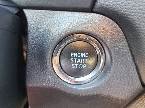 Certified 2021 Toyota RAV4 XLE image 27