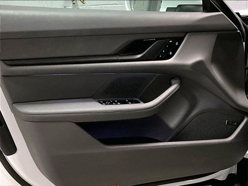 Certified 2022 Porsche Taycan 4 Cross Turismo image 28