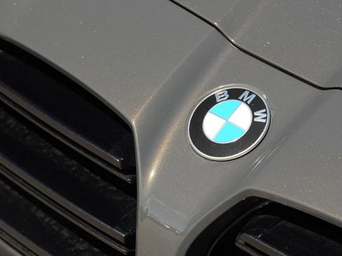 Used 2025 BMW M3 Competition w/ Executive Package AWD/4WD image 3
