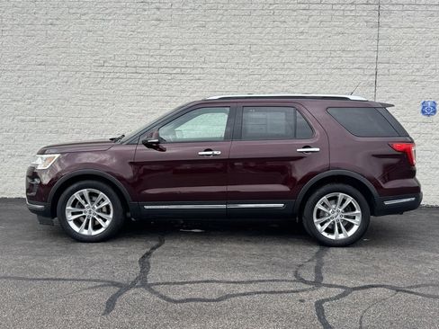 Certified 2018 Ford Explorer Limited w/ Equipment Group 301A image 8