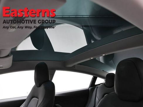 Used 2019 Tesla Model 3 Long Range image 28