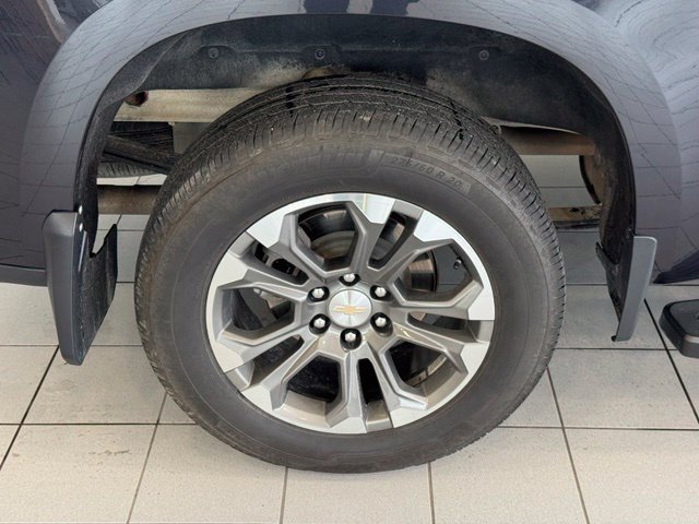 Used 2024 Chevrolet Silverado 1500 High Country w/ Technology Package AWD/4WD image 41