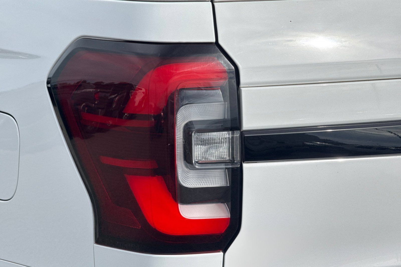 Used 2022 Ford Expedition Max Limited AWD/4WD image 49